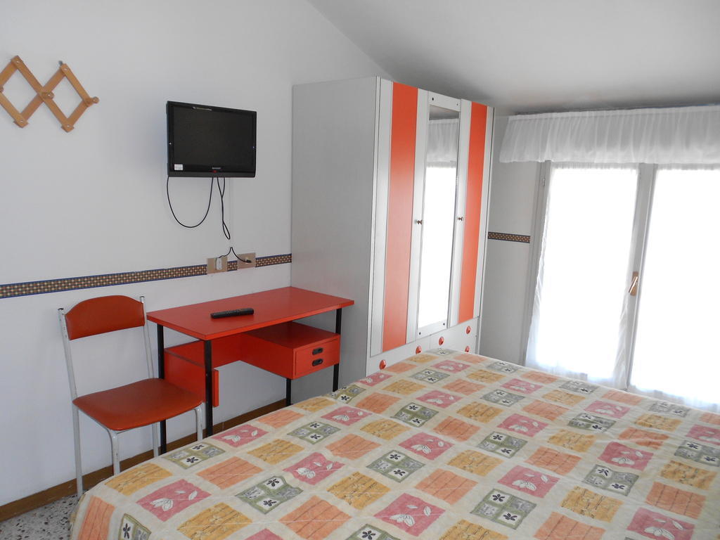 Hotel Laguna Blu Rimini Camera foto