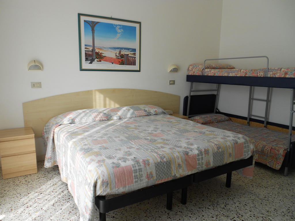Hotel Laguna Blu Rimini Camera foto
