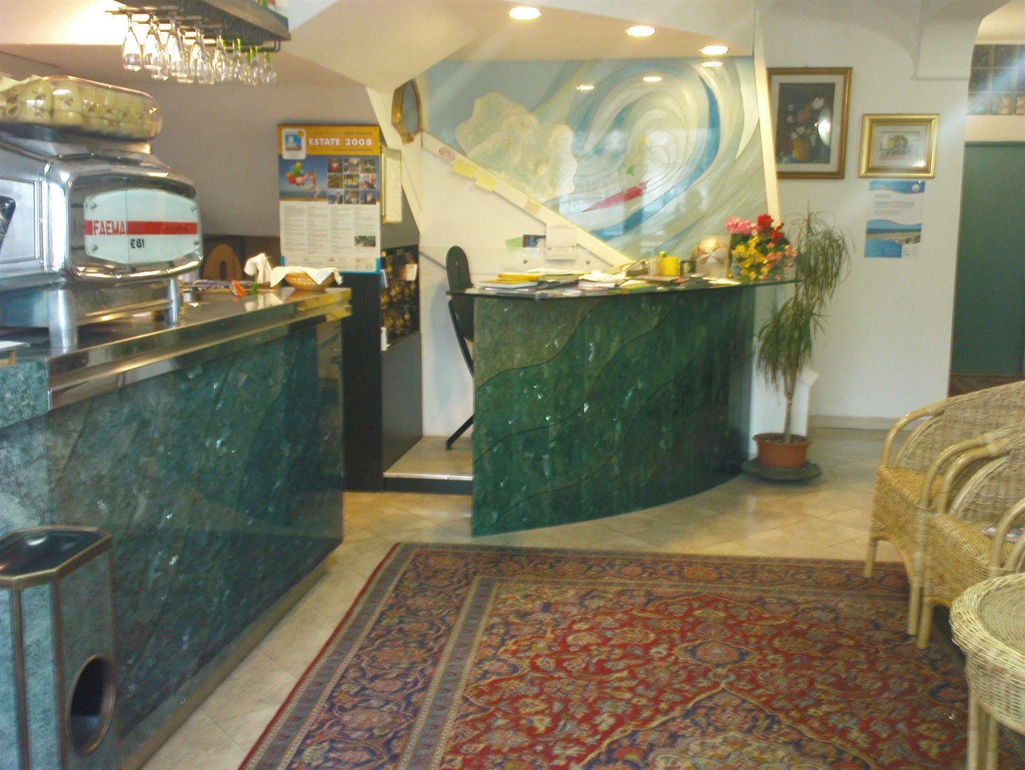 Hotel Laguna Blu Rimini Esterno foto